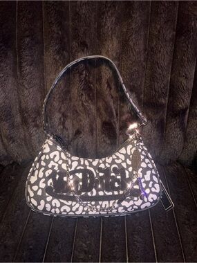 VIRAL VON DUTCH Black & White Cheetah Shoulder Bag with Logo Accent